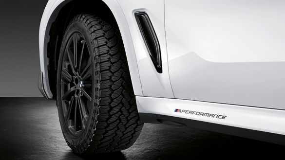 Αυτοκόλλητη επιγραφή BMW M Performance