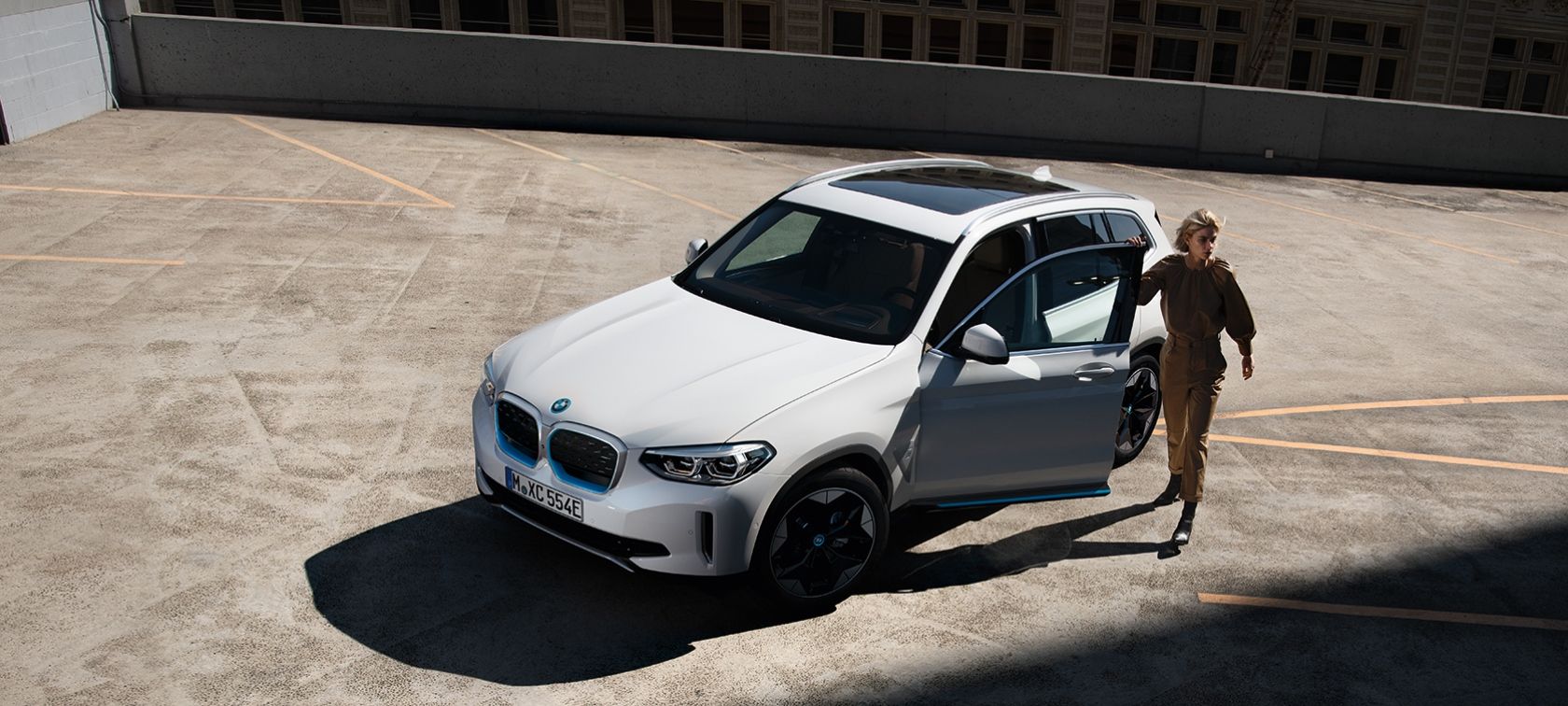 Η ΠΡΩΤΗ BMW iX3