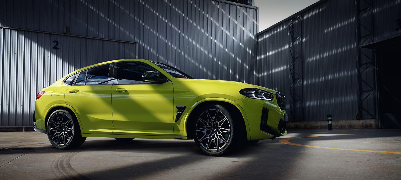 THE X4M