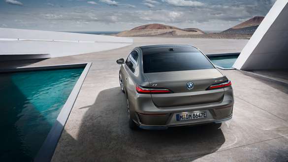 ΒΙΩΣΙΜΟΤΗΤΑ ΣΤΗΝ BMW i7.